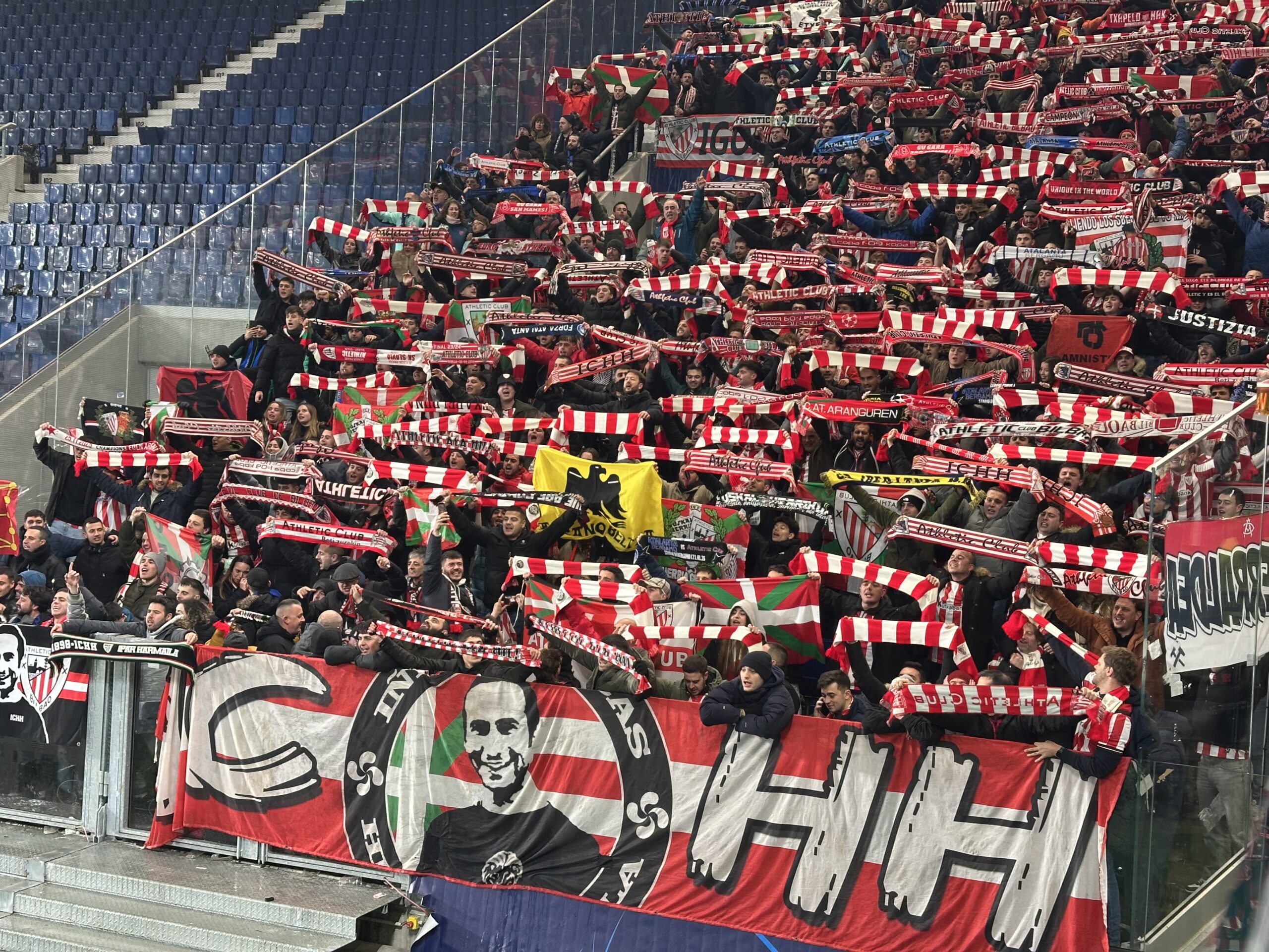 Al fianco dei baschi