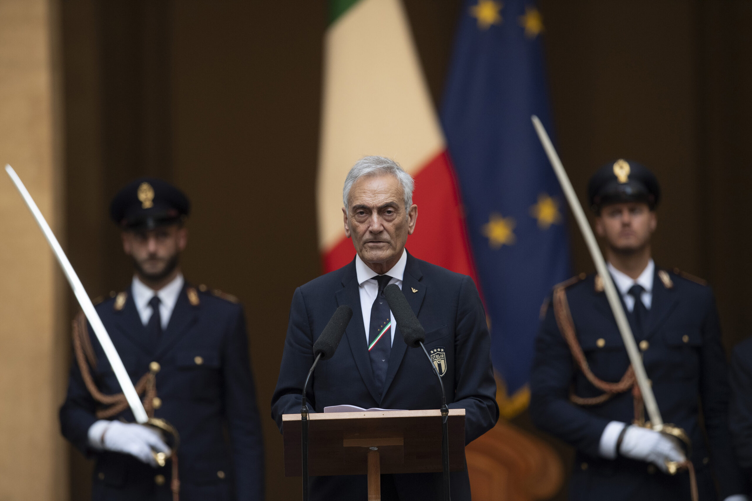 Un Paese vecchio, un calcio agonizzante