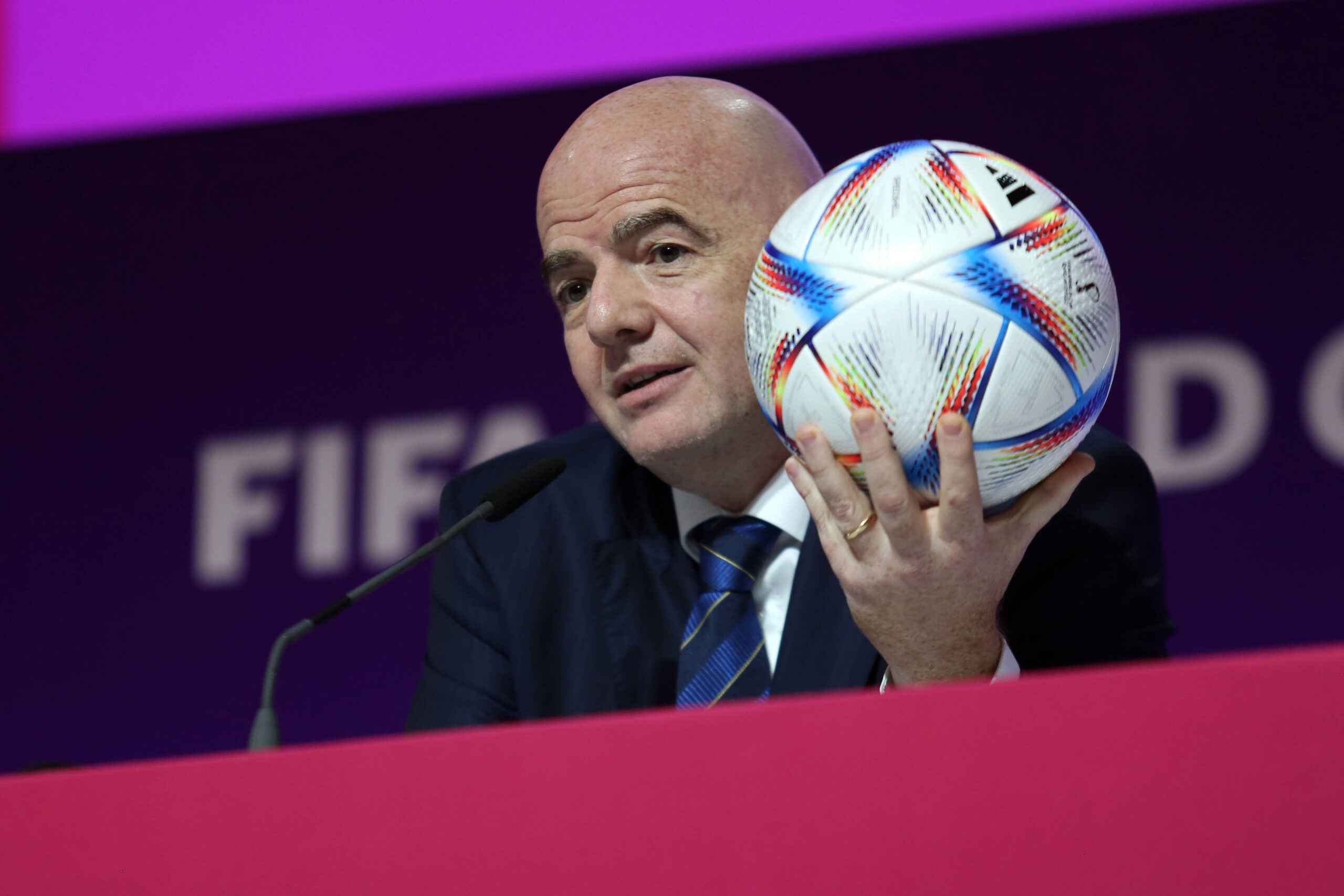 Tanto va la Fifa a lardo che ci lascia l'Infantino