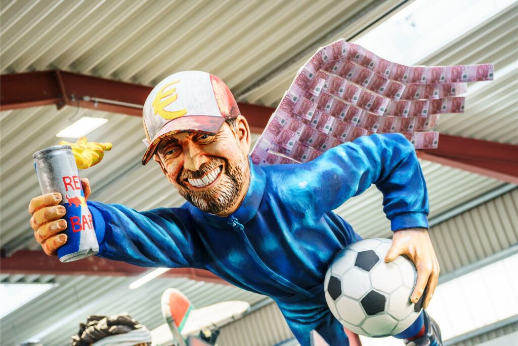 Jürgen, sei più falso del tuo sorriso